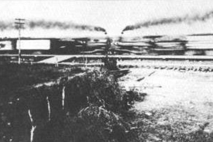 Crash at Crush, rongid enne kokkupõrget