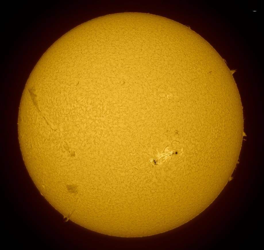 Päike läbi H-alfa filtri