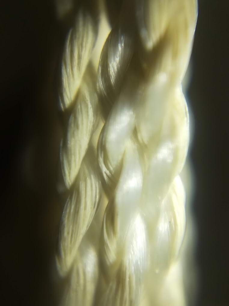 Nöör mobiilimikroskoobis