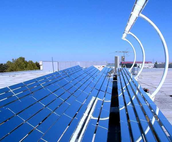 Kombineeritud soojusenergia ja elektrienergia tootmise paneel