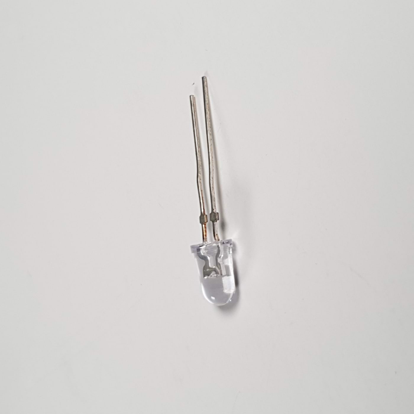 LED, valge