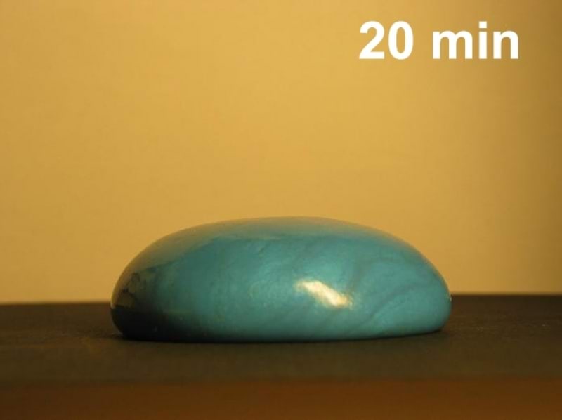 Materjal th_Silly_Putty_00003