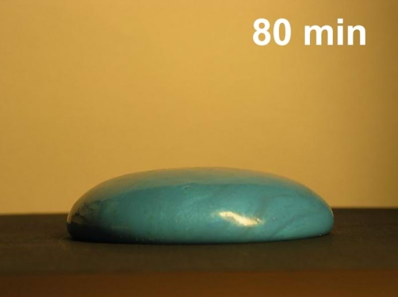 Materjal th_Silly_Putty_00009