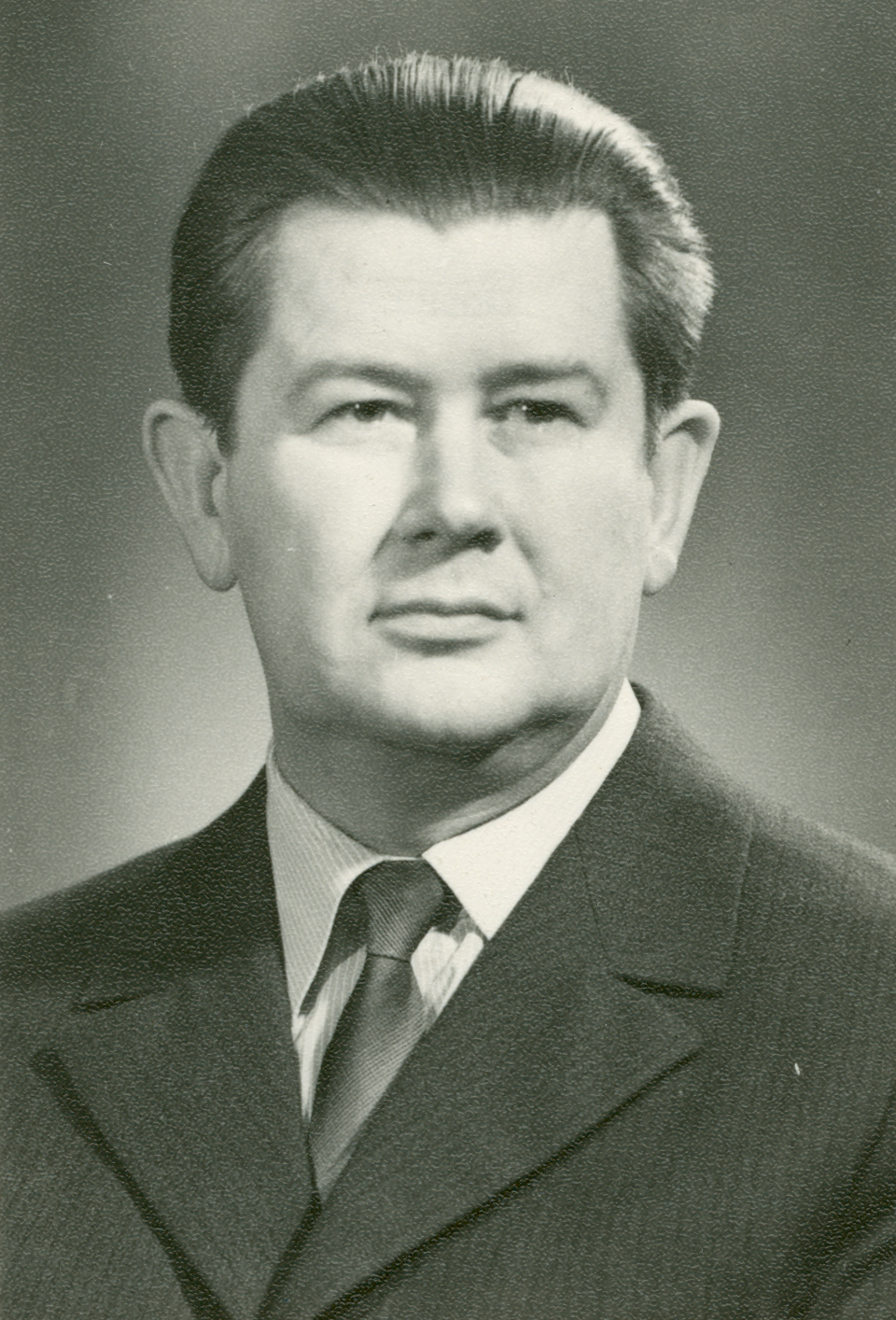 TÜ optika lektor dotsent Aksel Haav (1928-)