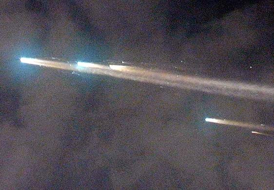 Kosmosejaam MIR põleb ära