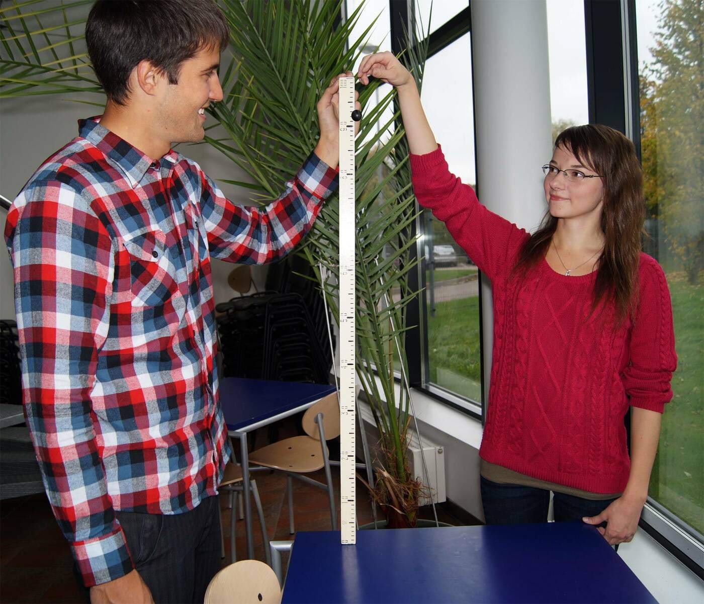 Pingpongpalli põrke kõrguse mõõtmine