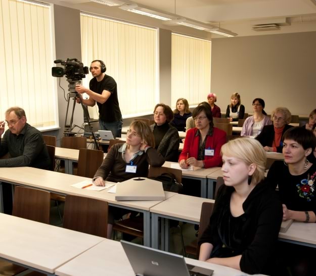 Vaatlus ja videokaamera