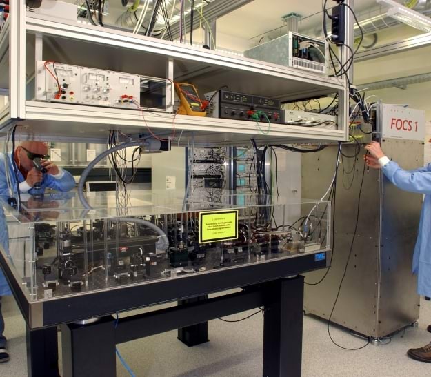 Šveitsi aatomkell FOCS 1