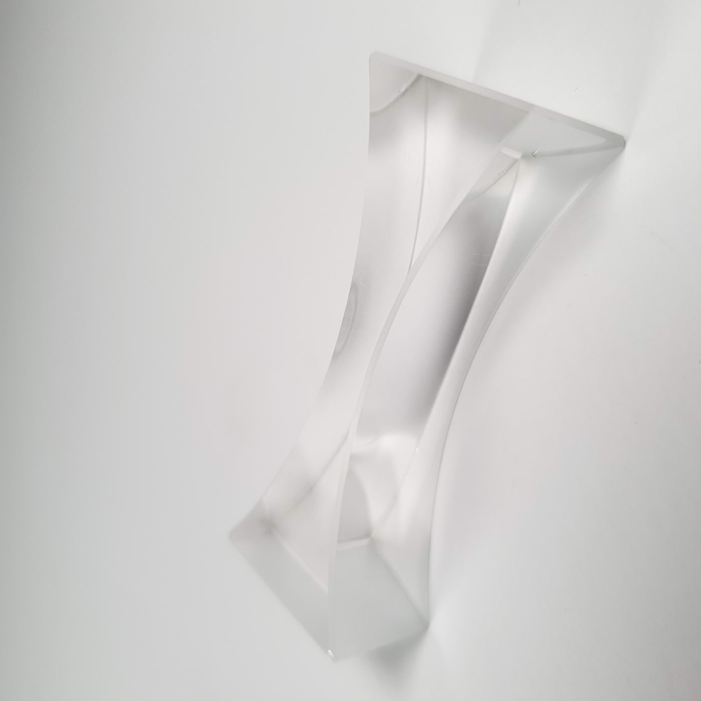 Nõgusläätse mudel