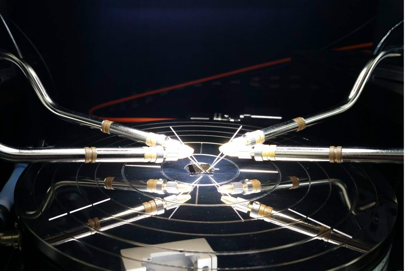 Elektriline sond tööhoos